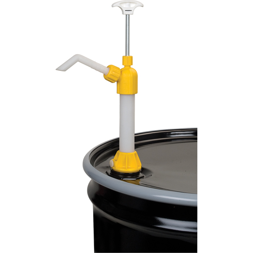 Pompe de type &agrave; tirer pour baril , Pour 15 - 55 gal., 14 oz/course Ontario Safety Products