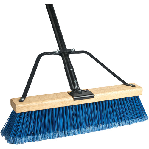 Balai-brosse &agrave; manche renforc&eacute; Ryno, 36", Fin, Soies PVC Ontario Safety Products