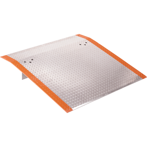 Aluminum Dockplates, 6700 lbs. Load Capacity, 24" L x 72" W x 5" H Ontario Safety Products