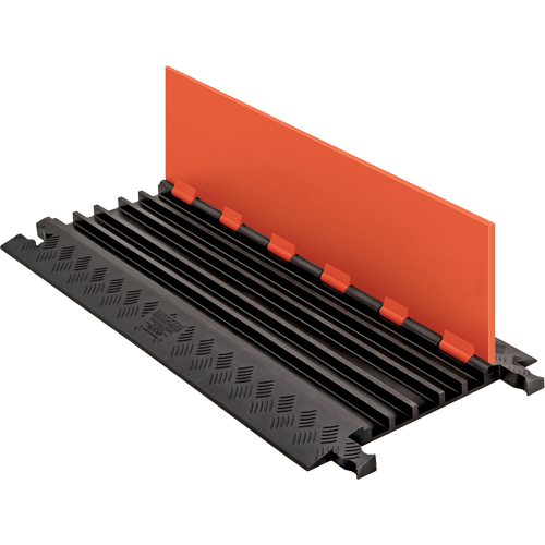 Protecteur de c&acirc;ble &agrave; profil bas et 5 canaux Guard Dog, 5 canaux, 36" lo x 16,9" la x 1,25" h Ontario Safety Products