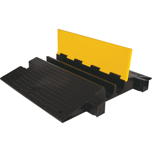 Protecteur de c&acirc;ble &agrave; traverse extr&ecirc;me Yellow Jacket, 2 canaux, 35,75" lo x 42,125" la x 5,125" h Ontario Safety Products
