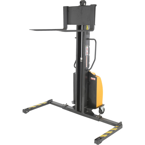 Gerbeur motoris&eacute; avec m&acirc;t &eacute;troit, Fonctionnement &eacute;lectrique, Capacit&eacute; 1000 lb, Lev&eacute;e max 63" Ontario Safety Products
