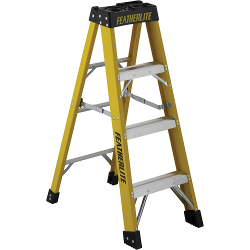 Industrial Heavy-Duty Stepladders (6900 Series), 4', Fibreglass, 300 lbs. Capacity, Type 1A Ontario Safety Products