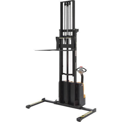 Gerbeur &agrave; m&acirc;t double, Fonctionnement &eacute;lectrique, Capacit&eacute; 2200 lb, Lev&eacute;e max 150" Ontario Safety Products