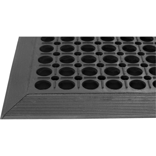 Competitor Series Mats, Slotted, 3' x 5' x 7/8", Black, Natural Rubber Ontario Safety Products