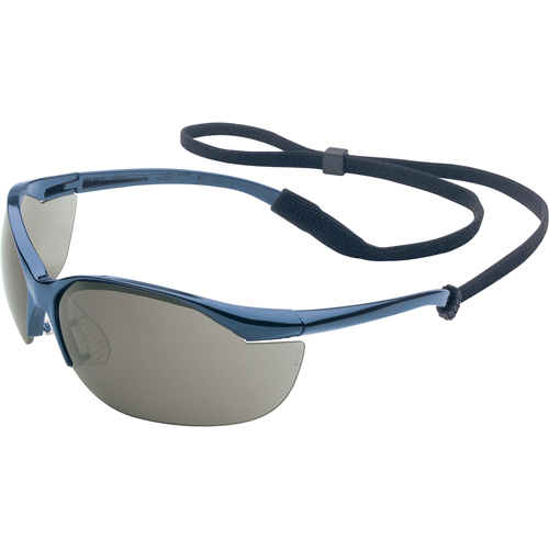 Lunettes de s&eacute;curit&eacute; Uvex Vapor, Lentille Grise/fum&eacute;e, Anti-&eacute;gratignures, ANSI Z87+/R&eacute;pond ou surpasse la norme CSA Z94.3 Ontario Safety Products