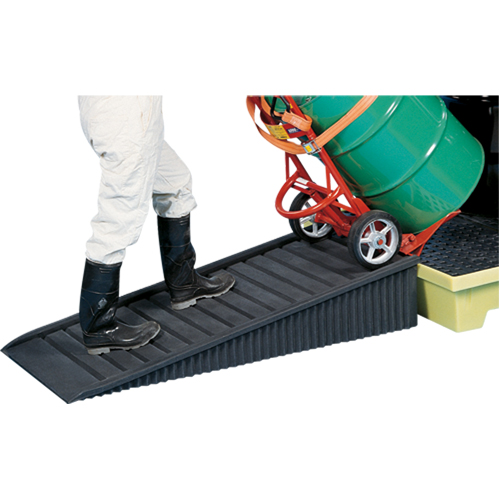 Rampe nervur&eacute;e Poly-Ramp Ontario Safety Products