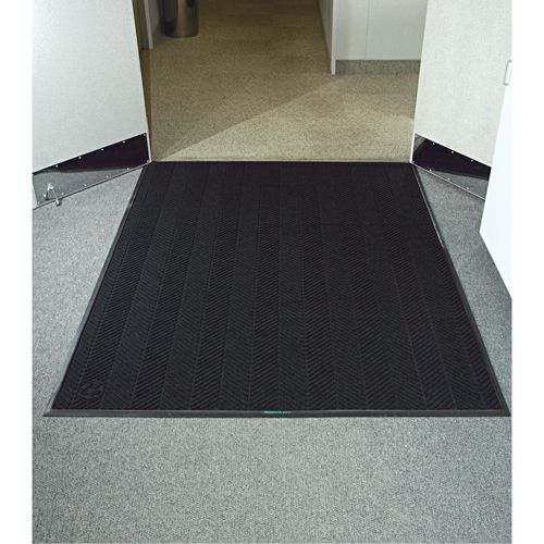 Waterhog&reg; Eco Elite Matting, Wiper/Scraper, 3' x 5' x 3/8", Black Smoke Ontario Safety Products
