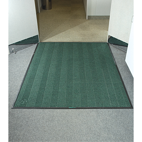 Waterhog&reg; Eco Elite Matting, Wiper/Scraper, 3' x 5' x 3/8", Southern Pine Ontario Safety Products