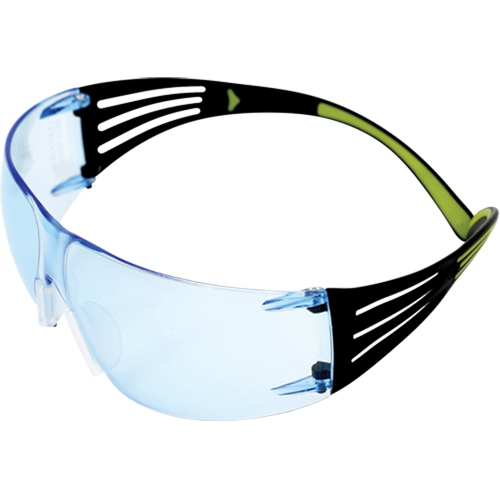 Lunettes de s&eacute;curit&eacute; SecureFit s&eacute;rie 400, Lentille Bleu, Antibu&eacute;e/Anti-&eacute;gratignures, ANSI Z87+/R&eacute;pond ou surpasse la norme CSA Z94.3 Ontario Safety Products