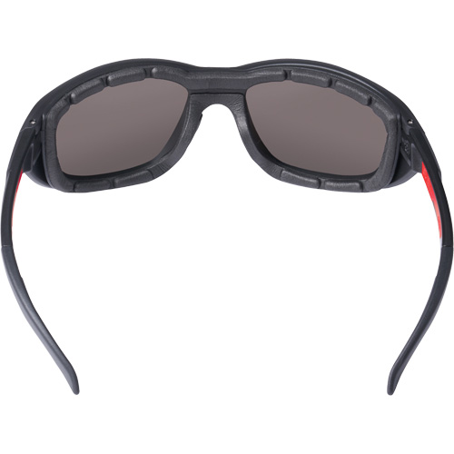 Lunettes de s&eacute;curit&eacute; performantes avec joint, Lentille Noir, Polaris&eacute;, R&eacute;pond ou surpasse la norme CSA Z94.3 Ontario Safety Products