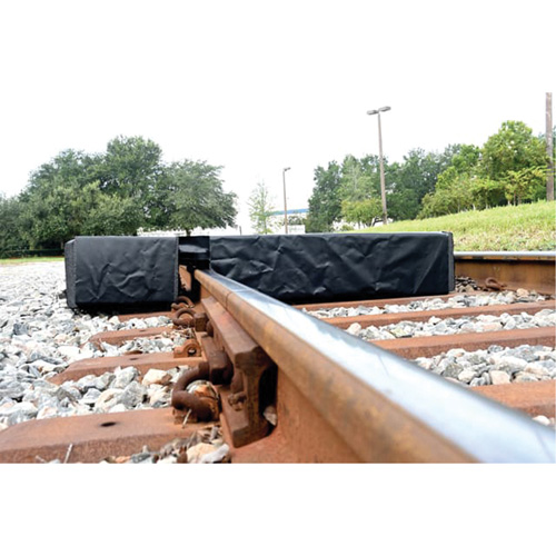 Berme Ultra-Track Berm, Capacit&eacute; 144 gal. US, 4' la x 6' lo x 12" h, Paroi en mousse Ontario Safety Products