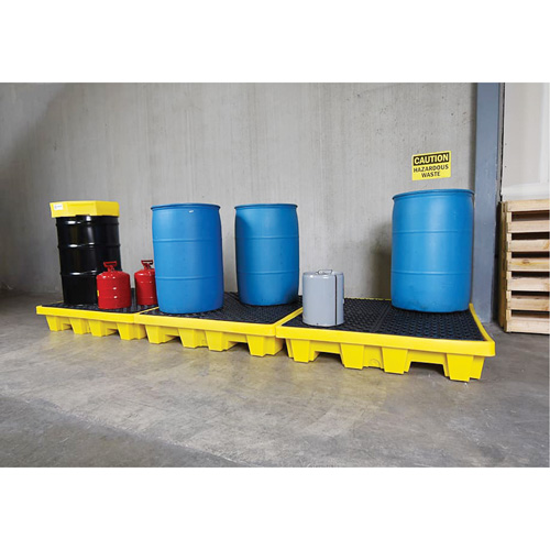 Ultra-Spill Pallet emboitable, 4 barils, Capacit&eacute; de d&eacute;versement 66 gal. US, 51" x 51" x 10" Ontario Safety Products