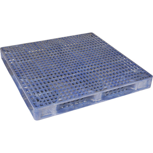 Ultra-Spill King palette pont plat seulement, 4 barils, Capacit&eacute; de d&eacute;versement 85 gal. US, 48,8" x 48,8" x 5,5" Ontario Safety Products