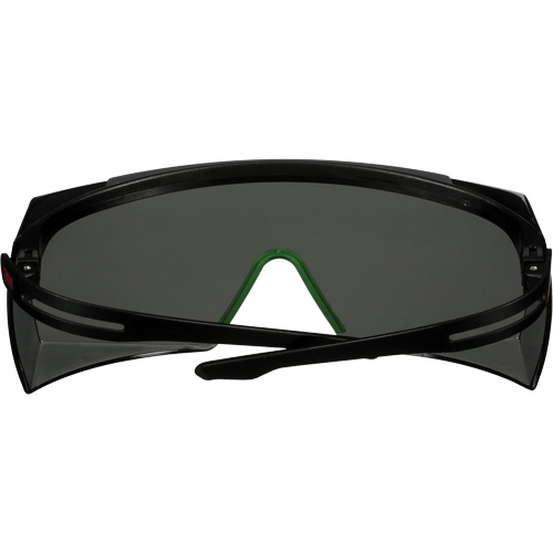 Lunettes de s&eacute;curit&eacute; SecureFit s&eacute;rie 3700 SF3730AS-BLK, Lentille Gris/IR 3.0, Anti-&eacute;gratignures, ANSI Z87+/R&eacute;pond ou surpasse la norme CSA Z94.3 Ontario Safety Products