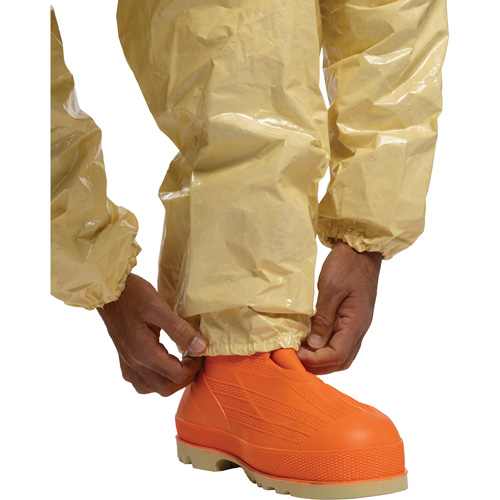 Combinaison 6000 SFR Tychem, Taille Petit, Khaki Ontario Safety Products