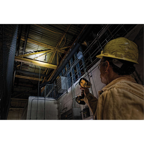 Max Cordless Jobsite Spotlight, LED, 1000 Lumens, Rechargeable Batteries Ontario Safety Products