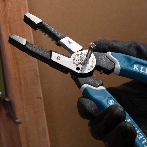 Klein-Kurve&reg; Heavy-Duty Wire Stripper, Cutter & Crimper Multi-Tool, 8-1/4" L, 8 - 20 AWG Ontario Safety Products