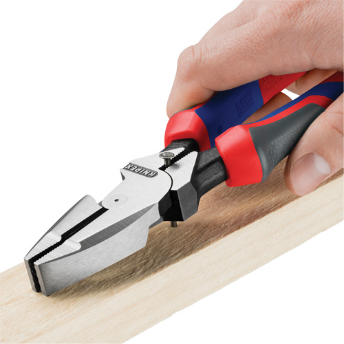Pince pour monteurs de lignes &agrave; levier d&eacute;multipli&eacute;, t&ecirc;te type Nouvelle-Angleterre avec poign&eacute;e KNIPEXTEND Ontario Safety Products