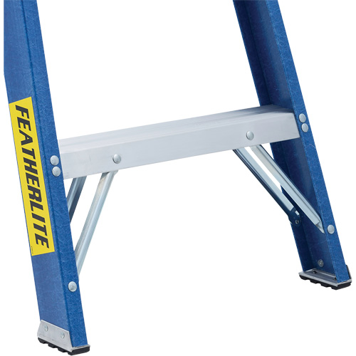 Escabeaux industriels (s&eacute;rie 6300), 4', Fibre de verre, Capacit&eacute; 250 lb, Type 1 Ontario Safety Products