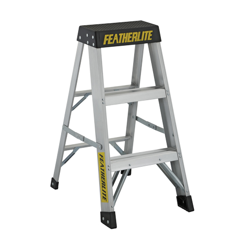 Escabeaux industriels extra robustes, 3', Aluminium, Capacit&eacute; 300 lb, Type 1A Ontario Safety Products