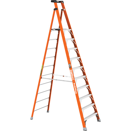 Escabeau avec plateforme Safespace, 10', Cap. De 300 lb Ontario Safety Products