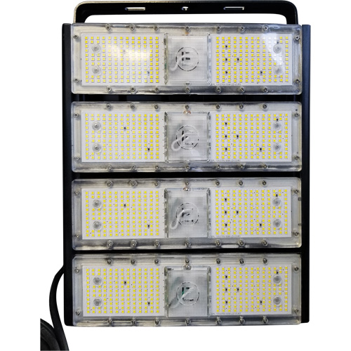 T&ecirc;te de lampe, DEL, 200 W, 30000 lumens, Boîtier en Aluminium Ontario Safety Products