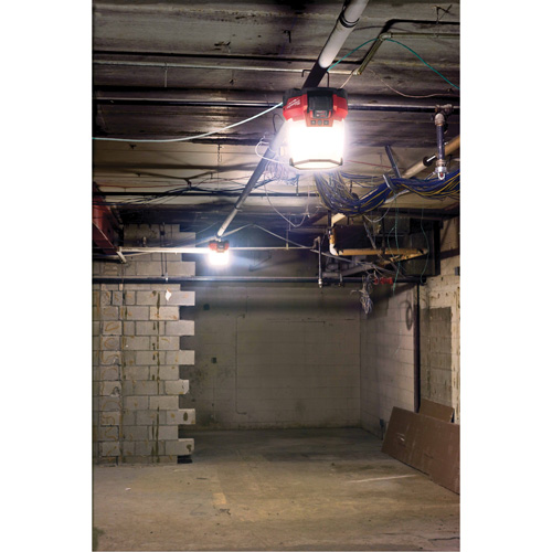 Lampe de chantier compacte M18 RADIUS avec ONE-KEY, DEL, 4400 lumens Ontario Safety Products