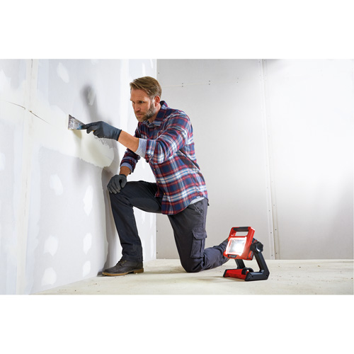 18V Hybrid LED Work Light (Tool Only), LED, 2000 Lumens Ontario Safety Products