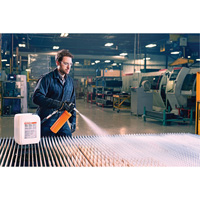 Pompe &agrave; pulv&eacute;riser pour E-Weld Plasma, Longueur du tube 15,4" Ontario Safety Products