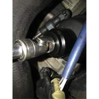 Douille pour filtre &agrave; carburant Cummins 6,7 L - 28 mm Ontario Safety Products