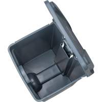Step-On Garbage Can, Plastic, 12 US gal. Capacity Ontario Safety Products