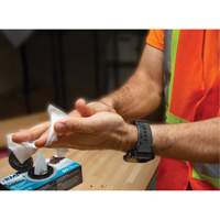 Lingettes nettoyantes emball&eacute;es individuellement, 12 lingettes, 8" x 9-1/2" Ontario Safety Products