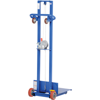 Empileur &agrave; plateforme, M&eacute;canisme Treuil manuel, Capacit&eacute; de 400 lb, Levage max de 58" Ontario Safety Products