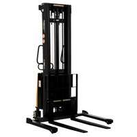 Gerbeur pour chariot &eacute;l&eacute;vateur, Fonctionnement &eacute;lectrique, Capacit&eacute; 2000 lb, Lev&eacute;e max 137" Ontario Safety Products