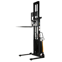 Gerbeur pour chariot &eacute;l&eacute;vateur, Fonctionnement &eacute;lectrique, Capacit&eacute; 2000 lb, Lev&eacute;e max 150" Ontario Safety Products