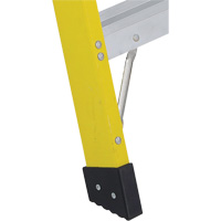 Escabeaux industriels robustes (s&eacute;rie 6400), 4', Fibre de verre, Capacit&eacute; 300 lb, Type 1A Ontario Safety Products