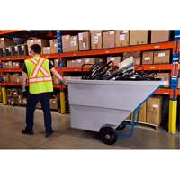 Chariot basculeur en acier, Poly&eacute;thyl&egrave;ne, 1,1 vg³, Capacit&eacute; de charge de 1250 lb Ontario Safety Products