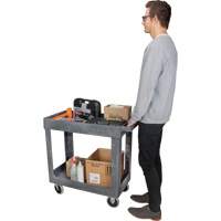 Chariot utilitaire pour l'entretien, 2 tiers, 16-1/2" x 32-1/2" x 34-1/2", Capacit&eacute; 550 lb Ontario Safety Products