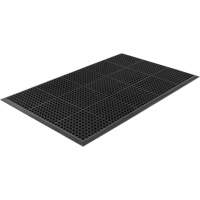 Tapis de s&eacute;rie Competitor, &agrave; fentes, 3' x 5' x 7/8", Noir, Caoutchouc naturel Ontario Safety Products