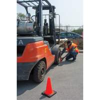 Premium Traffic Cone, 18", Orange SEB769 | Ontario Safety Product