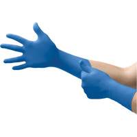 Microflex&reg; SafeGrip SG-375 Medical Exam Gloves, Small, Latex, 11-mil, Powder-Free, Blue, Class 2 Ontario Safety Products