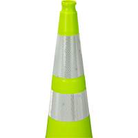 C&ocirc;ne de signalisation de premi&egrave;re qualit&eacute;, 36", Vert lime, Bande(s) r&eacute;fl&eacute;chissante(s) 4" & 6" Ontario Safety Products