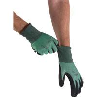Gants l&eacute;gers et haute dext&eacute;rit&eacute; r&eacute;sistants &agrave; la coupe, Taille 11, Calibre 21, Rev&ecirc;tement Mousse de nitrile, Enveloppe en Acier inoxydable/PEHP, ASTM ANSI niveau A3 Ontario Safety Products