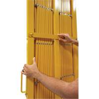 Barri&egrave;re extensible, 84" h x 20' lo, Jaune Ontario Safety Products