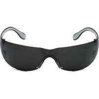 Lunettes de s&eacute;curit&eacute; Adapt Lite, Lentille Fum&eacute;e, Antibu&eacute;e/Anti-&eacute;gratignures, ANSI Z87+/R&eacute;pond ou surpasse la norme CSA Z94.3 Ontario Safety Products