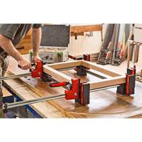 Serre-joints parall&egrave;les K Body REVOlution, 18" (457,2 mm) capacit&eacute;, 3-3/4" (95,25 mm) profondeur Ontario Safety Products