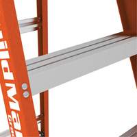 Escabeau, 12', Fibre de verre, Capacit&eacute; 375 lb, Type 1AA Ontario Safety Products