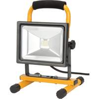 Portable Work Light, LED, 20 W, 2500 Lumens, Aluminum Housing XG816 | Ontario Safety Product